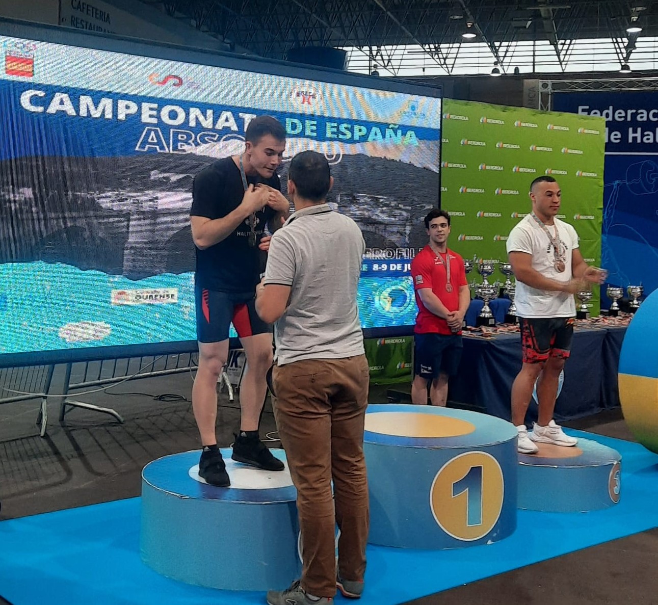 Trece podios para diez atletas navarros en el Campeonato de España Absoluto 2024